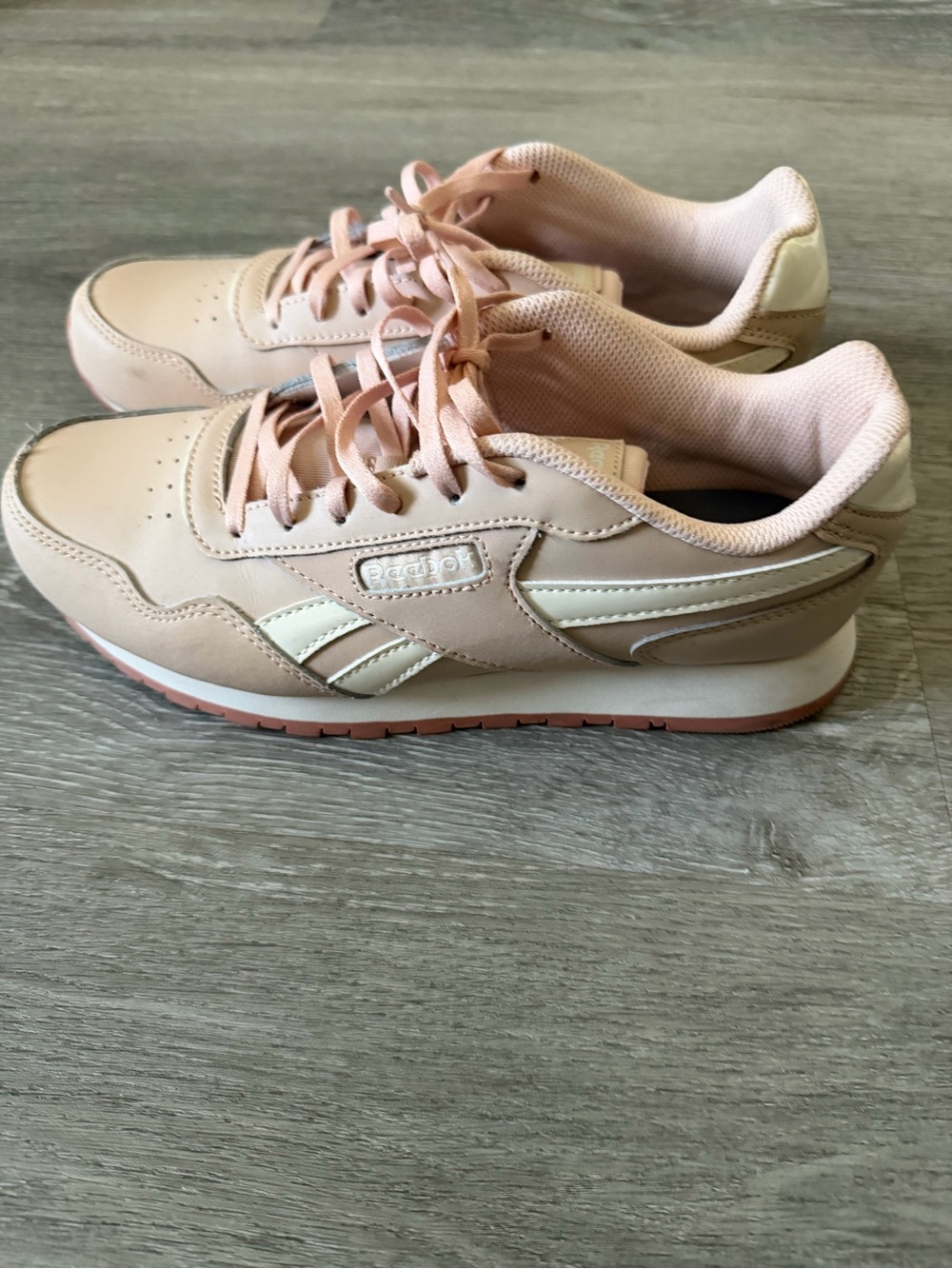 Reebok Women's Blush Pink and Cream Casual Sneakers